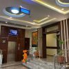 Отель Debbie's Suites and Apartments, фото 1