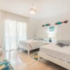 Отель Beach apt Portillo MA1 Beach Club Access, фото 12