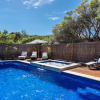 Отель Front Beach House, фото 8
