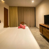 Отель Character Comfort And Potential at our Luxury Studio Free Gym Shuttle to the Beach Club Spa Yoga, фото 10
