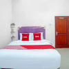 Отель OYO Life 90587 Domen Homestay Syariah, фото 6