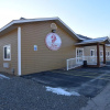 Отель The Lion Inn & Suites, фото 1