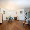 Отель Stylish Open 1BR Apt in Cents w Balcony, фото 12