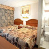 Отель Regency Inn & Suites, фото 3