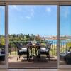 Отель Luxury Townhouse n10 - Front-line Sea views, фото 8