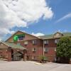 Отель Holiday Inn Express & Suites Center Township, an IHG Hotel, фото 9