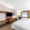 Отель Holiday Inn Express & Suites Fort Worth - Fossil Creek, an IHG Hotel, фото 4