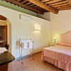 Отель Lovely Villa in Tavarnelle Val di Pesa with Private Swimming Pool, фото 4