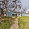 Отель Arlington Home w/ Yard: Walk to Cowboys Stadium!, фото 13
