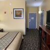 Отель Days Inn & Suites by Wyndham Prattville-Montgomery, фото 20