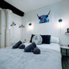 Отель Cosy Riverside Apartment - Woodsmill Quay Free Parking, фото 21