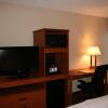 Отель Holiday Inn Express Newark Airport Elizabeth, an IHG Hotel, фото 4