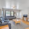 Отель Reno Home w/ Deck: 1 Mi to Riverwalk District!, фото 2