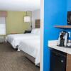 Отель Holiday Inn Express Hotel & Suites Madison, an IHG Hotel, фото 6