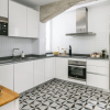 Отель Modern & Chic 2BR/2BA apartment in trendy Chueca, фото 12