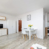 Отель Charming Studio for 2 by Renters, фото 9