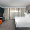 Отель Embassy Suites by Hilton Dallas Park Central Area, фото 3