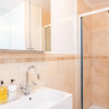 Отель Luxury 3 Bedroom Apartment With Large Garden & gym, фото 22