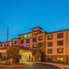 Отель Holiday Inn Express And Suites Lexington Nw The Vi, фото 13