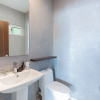 Отель Exclusive 2 Level 3 BR Penthouse | Private Hot Tub & Roof | WiFi | Great Amenities & GYM, фото 11