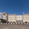 Отель Comfort Inn & Suites – Harrisburg Airport – Hershey South, фото 6