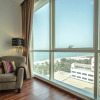 Отель Upscale 1BR - Sea Views - Direct Beach Access!, фото 8