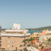 Отель Casa com 3 dormitórios a poucos metros da praia de Bombas, фото 15
