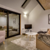 Отель White Room Apartments, фото 4