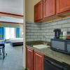 Отель Comfort Inn & Suites, фото 33