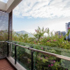 Отель Deluxe Villa in Mingyue Mountain and Stream, фото 23