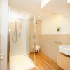 Отель JOIVY Quiet Mews Street Apartment in the Heart of Edinburgh, фото 11
