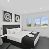 Отель Ocean Grove Chalet, фото 3