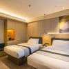 Отель Home Inn Business Travel Hotel (Linyi Railway Station Zhanqian Plaza Branch), фото 17