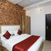 Отель OYO 12673 The Diplomat Inn, фото 4