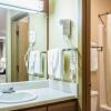 Отель Americas Best Value Inn & Suites St. Marys, фото 13