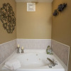 Отель Colonial Crest 112 by Heritage Cabin Rentals, фото 8