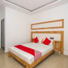 Отель OYO 15111 Greencity Comforts, фото 4