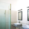 Отель Almasi Oceanfront Apartment, фото 7
