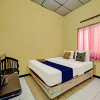 Отель SPOT ON 92408 Hotel Renata 2, фото 3