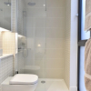 Отель Bright Spacious 2 Bed Flat In Battersea Sleeps 6, фото 8