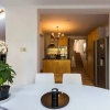 Отель Fabulous 4 Bed House With Garden in Fulham, фото 12