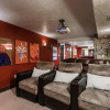 Отель Red Hawk by Avantstay Charming Cabin w/ Theatre & Spa 5mins to Deer Valley Mtn, фото 9