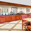 Отель Howard Johnson by Wyndham Evansville East, фото 12