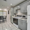 Отель New! Laplace Townhome, 9 Mi to Lake Pontchartrain!, фото 6