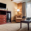 Отель Quality Inn Near Walden Galleria Mall, фото 25