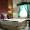 Отель Puri Jaya Hotel, фото 1