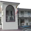 Отель Maple Leaf Inn & Suites, фото 1