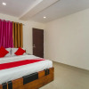 Отель Oyo 22490 Hotel Paradise Inn, фото 2