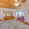 Отель Misty View 2 Bedroom Home with Hot Tub, фото 12