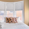 Отель Stunning Modern Home, Prime Location Sleeps 15, фото 13